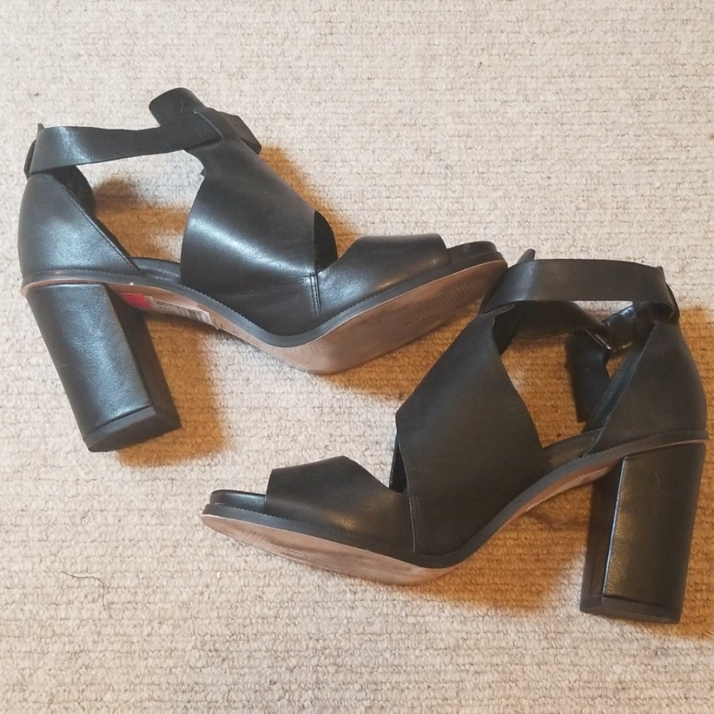 TOPSHOP strappy heels